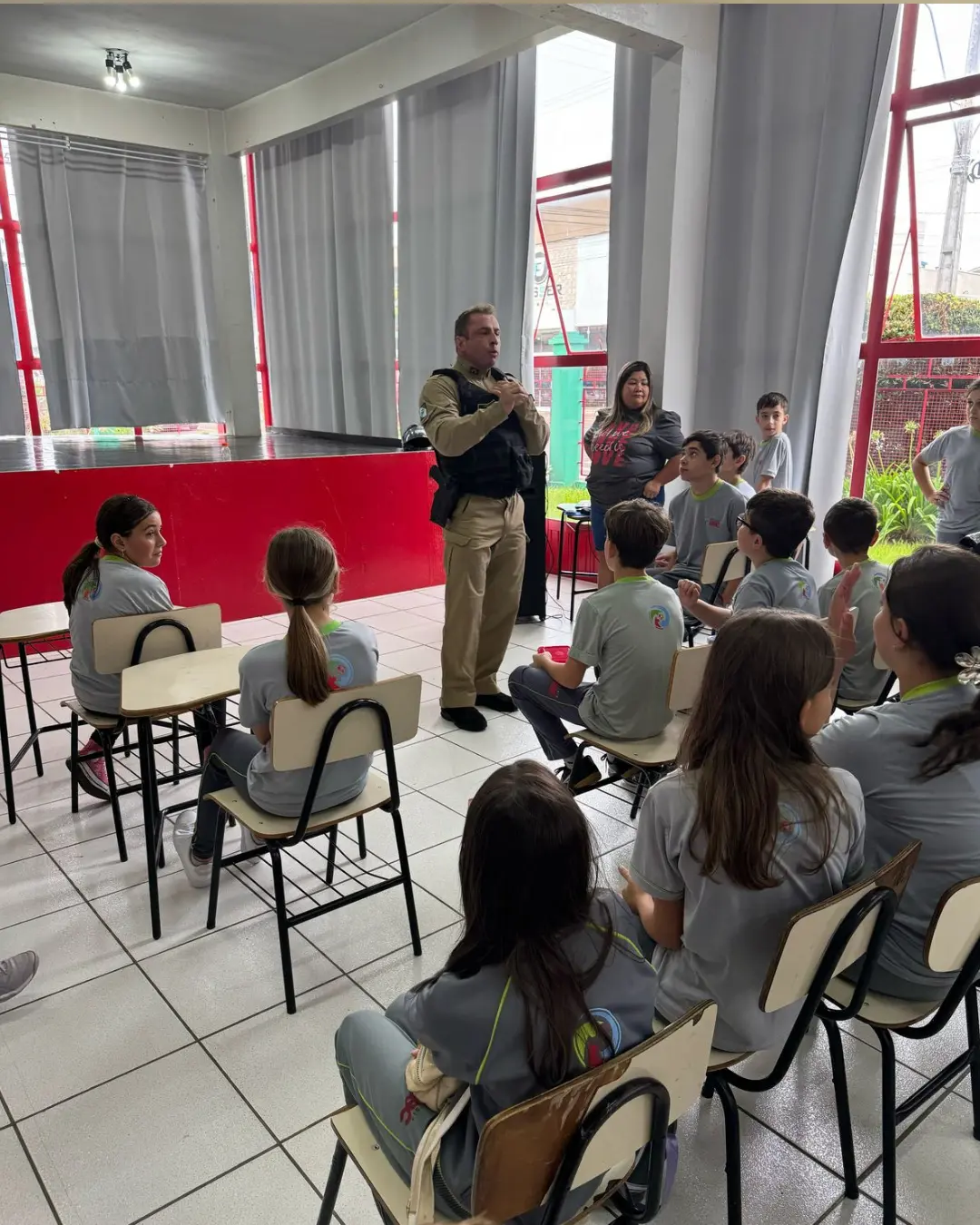 PM desenvolve palestra educativas sobre os patinetes elétricos PM desenvolve palestra educativas sobre os patinetes elétricos