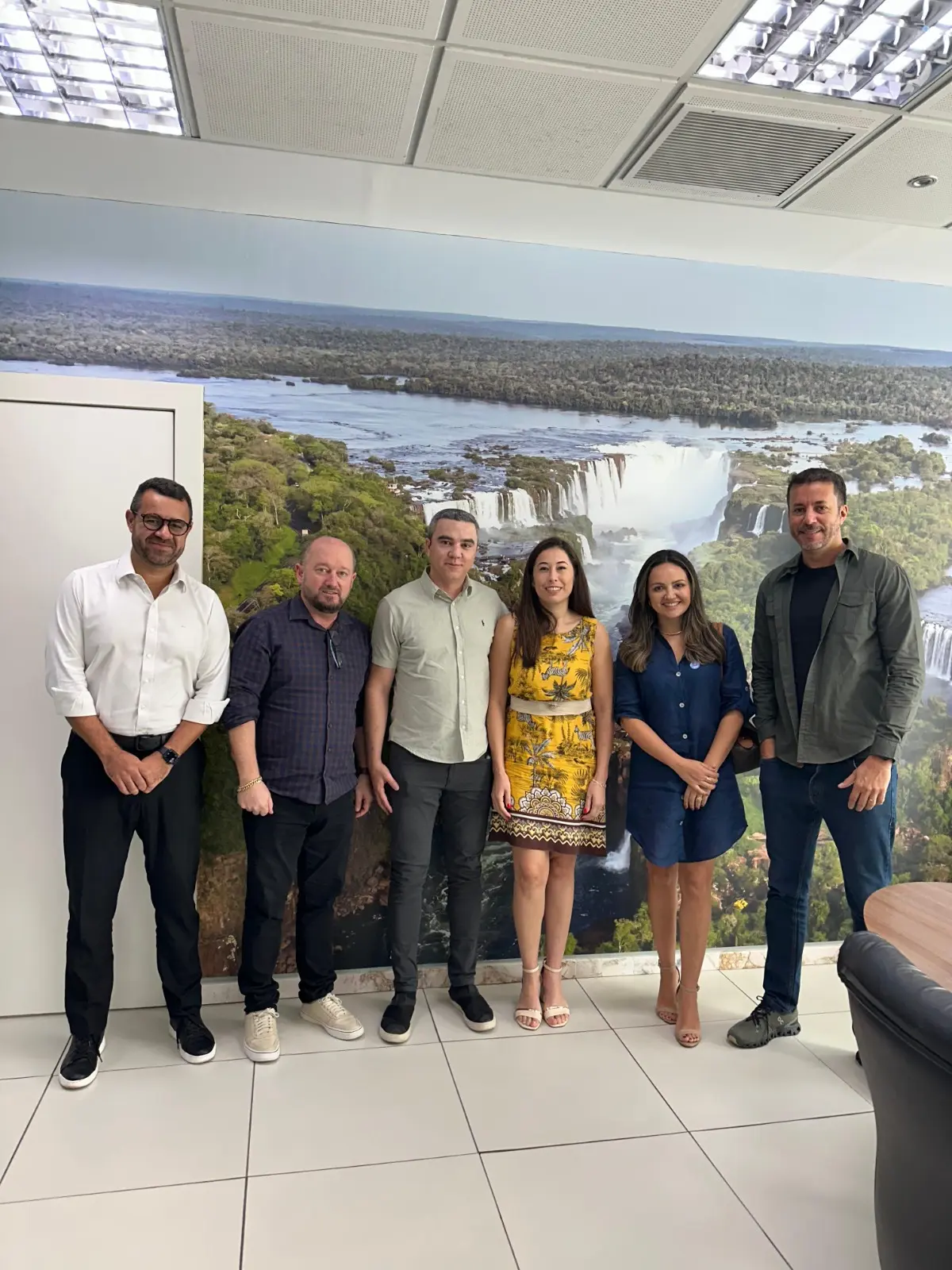 Representantes da Adjori/PR participaram de reunião com Ratinho Jr e secretário de Comunicação Representantes da Adjori/PR participaram de reunião com Ratinho Jr e secretário de Comunicação
