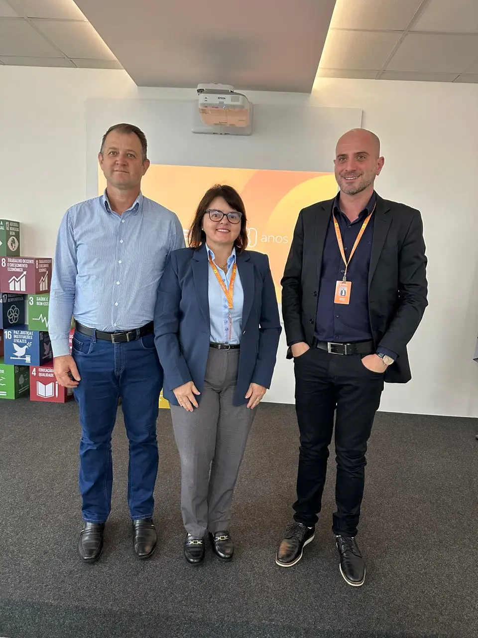 Cresol União apresenta nova campanha de prêmios e metas para 2025 em coletiva de imprensa Cresol União apresenta nova campanha de prêmios e metas para 2025 em coletiva de imprensa