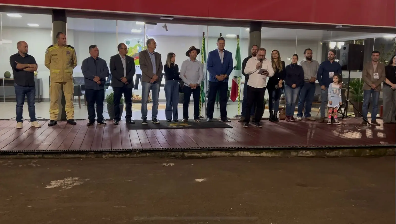 Prefeito Langaro fez abertura das festividades do aniversário de Palmas Prefeito Langaro fez abertura das festividades do aniversário de Palmas