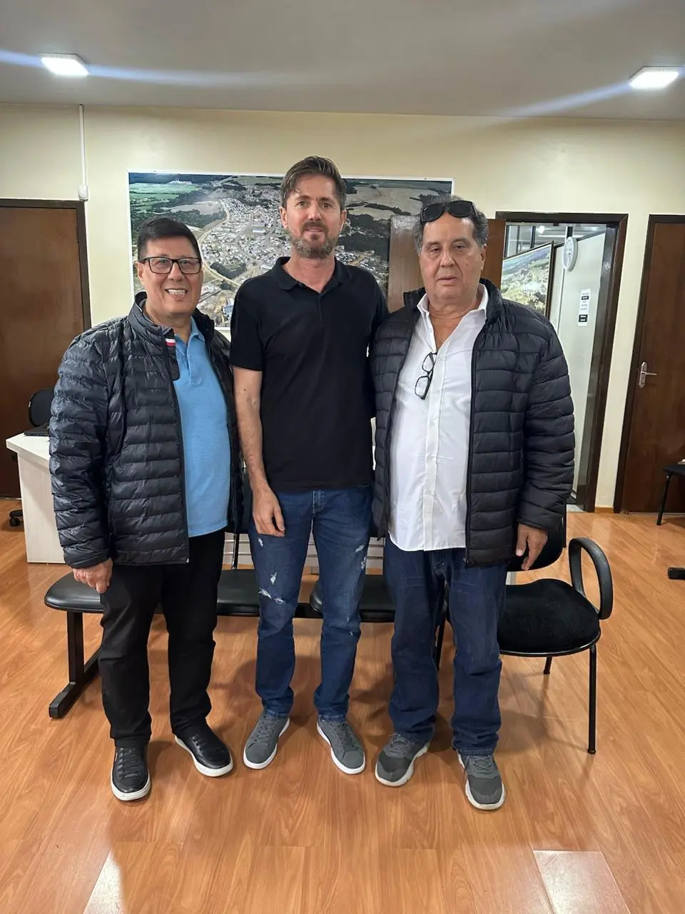 Deputado Adão Litro visita CDS e garante recursos ao município Deputado Adão Litro visita CDS e garante recursos ao município