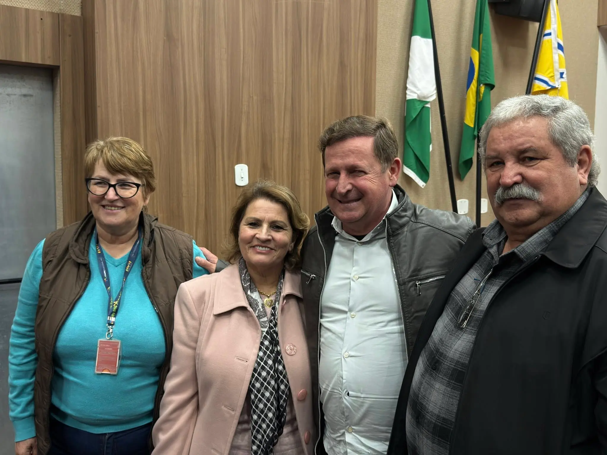 Prefeita Dona Maria participa de reunião com o Diretor Geral da Itaipu Prefeita Dona Maria participa de reunião com o Diretor Geral da Itaipu