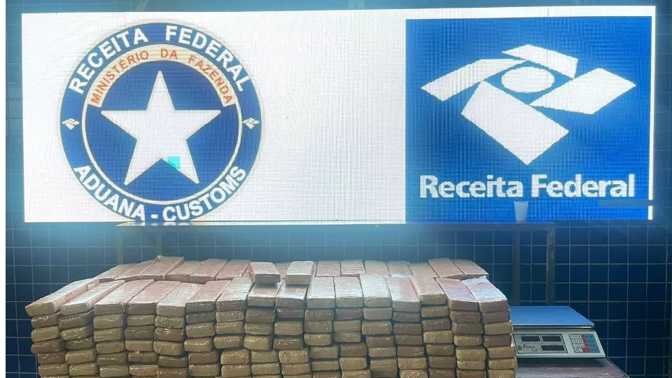 Mais de 120 kg de maconha são apreendidos na Ponte Internacional da Amizade