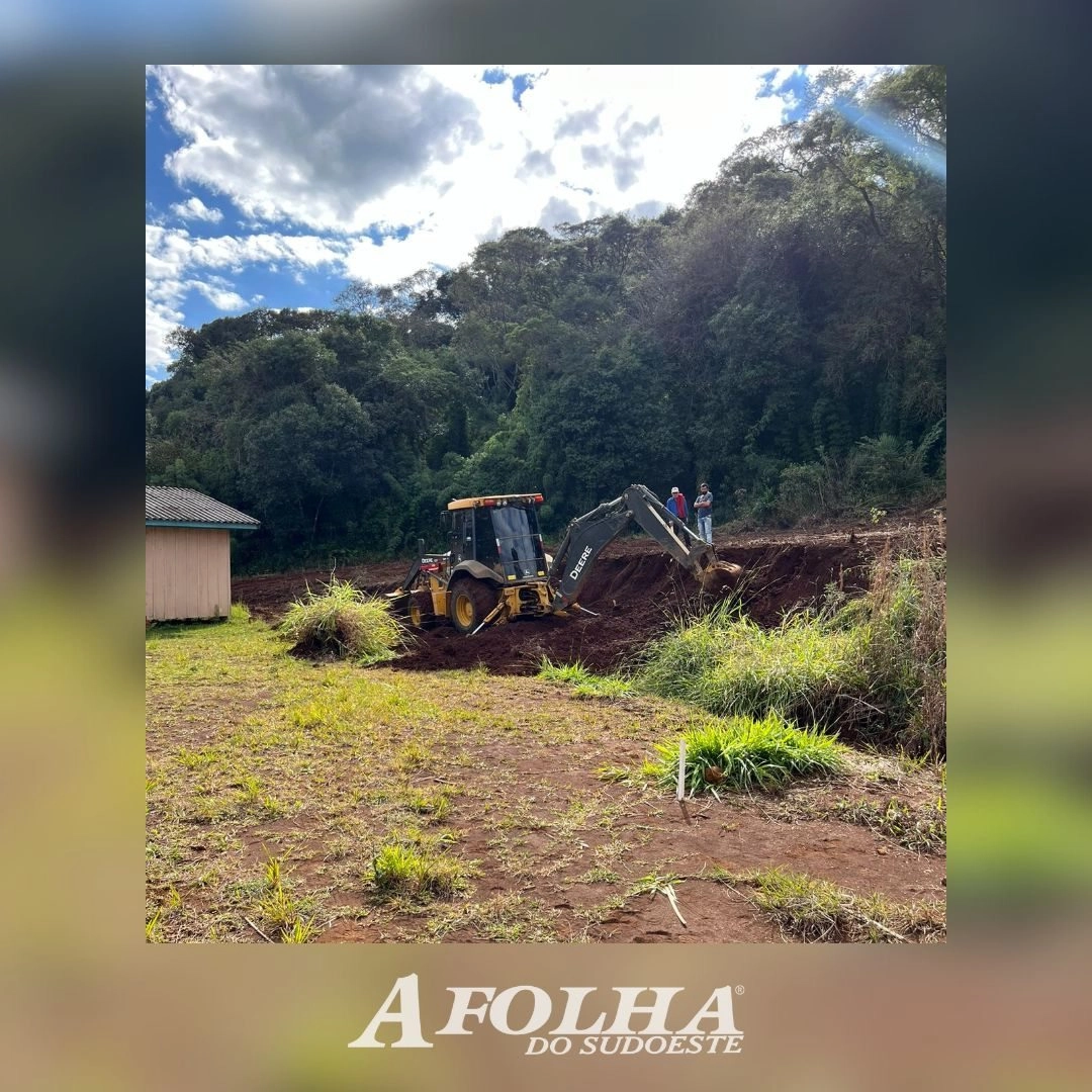 Imagem de destaque - Iniciada terraplenagem para construção de escola no Chico André