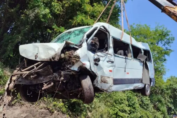 Acidente com Banda Nave Som deixa sete feridos