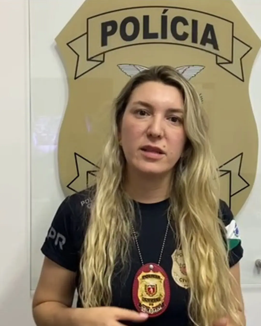 POLÍCIA CIVIL DE CLEVELÂNDIA EM CONJUNTO COM A POLÍCIA MILITAR DO PARANÁ PRENDEM DUAS PESSOAS POR VIOLÊNCIA DOMÉSTICA E DESCUMPRIMENTO DE MEDIDAS PROTETIVAS NESTA SEGUNDA FEIRA