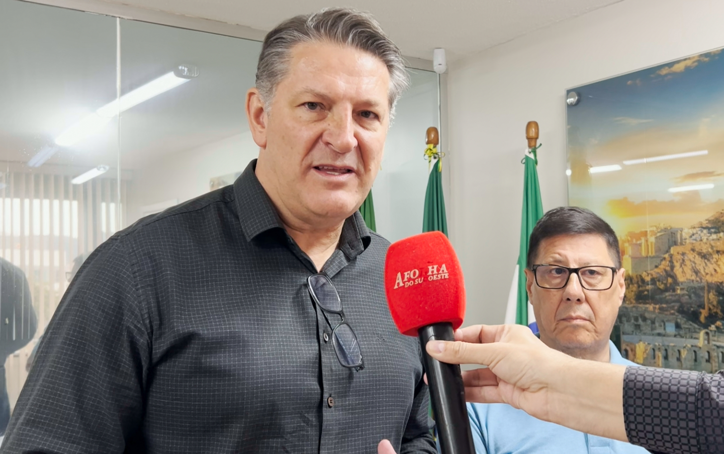 Adão Litro visitou Prefeito Langaro e anunciou R$ 2,4 milhões em recursos para Palmas Adão Litro visitou Prefeito Langaro e anunciou R$ 2,4 milhões em recursos para Palmas