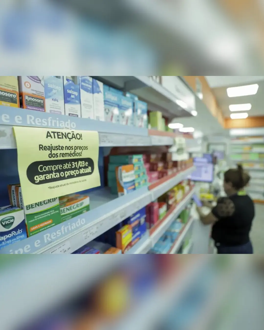 Pesquisa revela que 52% dos brasileiros buscam orientação de farmacêuticos antes de comprar remédios
